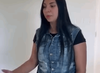 H2614002 Sua mãe dava comida dela para outra pessoa parte 2