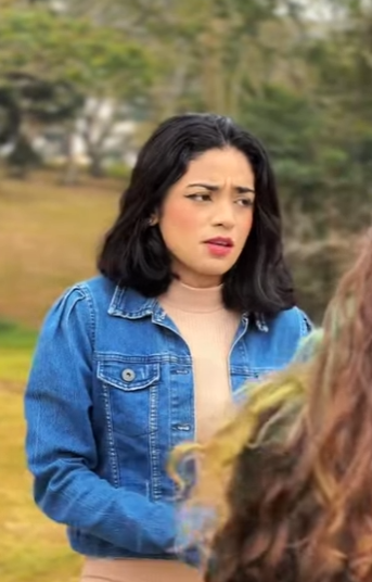 H2701001 Milionária da uma lição em jovem mal educada, para ela Valorizar seu pai! part2