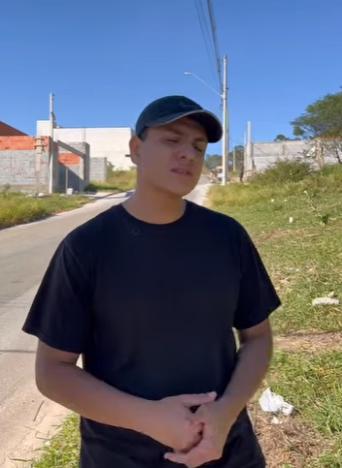 H2703004 Cuidado pois quem entra na sua casa pode perder mais por menos part2