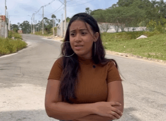 H2703002 Homem vendia beijos da sua esposa por reais part2