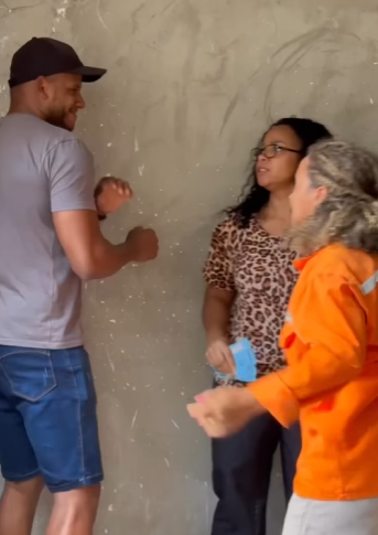 H0413007 Filha descobre que mãe tomou marido dela part2