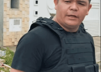 H2906002 Policiais se aproveitam de uma mulher, sem saber quem ela realmente era part2