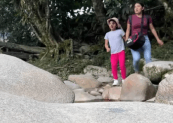 H0610005 Por buscar el sueño americano arriesgó su vida la de su hija part2