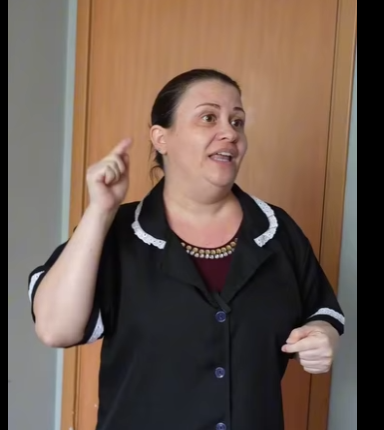 H0701006 Empregada recebeu dinheiro mais part2