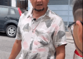 H0805005 Pai ensina seu filho valorizar trabalho part2