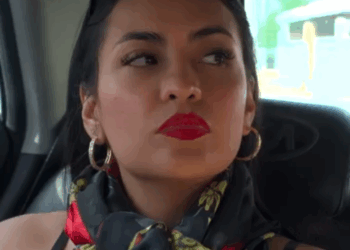 H0810002 En un taxi descubrió el mejor regalo de navidad part2