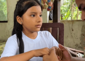 H0810004 Dejó su familia por una vida de lujos riqueza part2