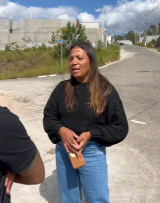 H1015009 Sua mãe lhe enviava dólar por semana ele achava pouco part2