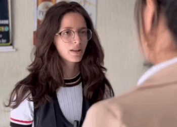 H1005002 Ele só queria um pouco de comida, mas chefe do local humilhou part2