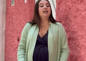 H1003004 Grávida mentirosa ingrata que não se contenta com que tem part2