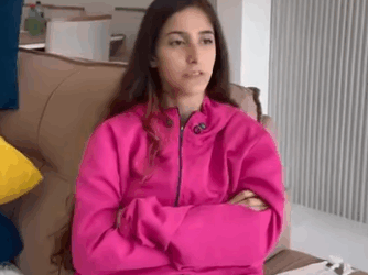 H1109009 Disse pra ela que comprou um terreno pra fazer uma casa, olha que ela fez part2