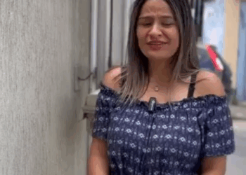 H1105009 mulheres falando mal da vizinha, marido quebrou cadeira onde estavam sentadas part2