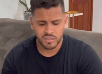 H1211009 Você pode amar muito alguém, mas você nunca pode amar uma pessoa tanto quanto pode sentir falta dela part2