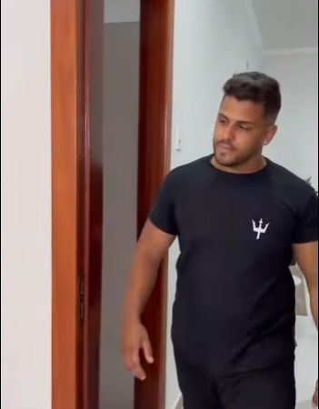 H1211006 Ela não deu valor sua Funcionária, até que um dia part2