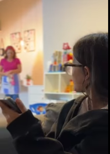 H1101008 Eu chorei vendo final dessa história part2