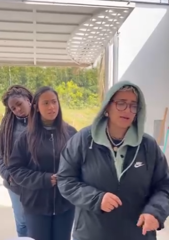 H1003006 Aproveita se da senhora porque não sabia os números part2