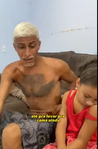 H0921009 Clique e descubra por que todo mundo está comentando! part2