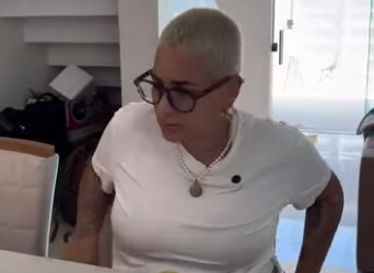 H1019006 Se somos todos iguais por que você tão diferente dos outros part2