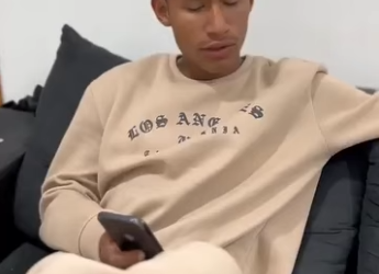 H1605003 Ela não aceitava sua idade então decidiu usar um saco na cabeça part2