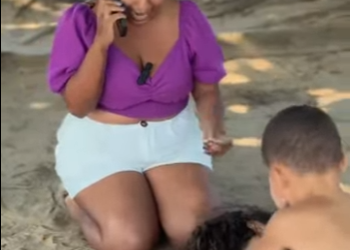 H1309012 Ela sorriu, mas por dentro estava quebrada part2