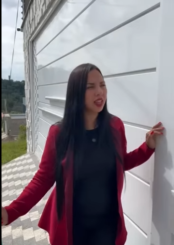 H1314008 Quando voltou do exterior descobriu isso part2