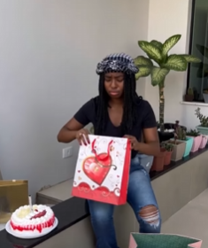 H1603009 Pequenos presentes sempre guardam grandes detalhes, só temos que apreciál los parte 2