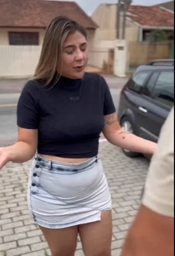 H1605007 Ela foi visitar sua irmã conheceu seu cunhado no caminho part2