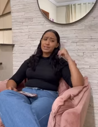 H1605009 Este joven passava tempo deitado dizia não ter sorte porque nasceu na sexta feira part2