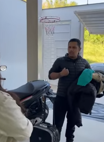 H1614011 Eles terminaram relacionamento porque seguiram os conselhos dos amigos part2