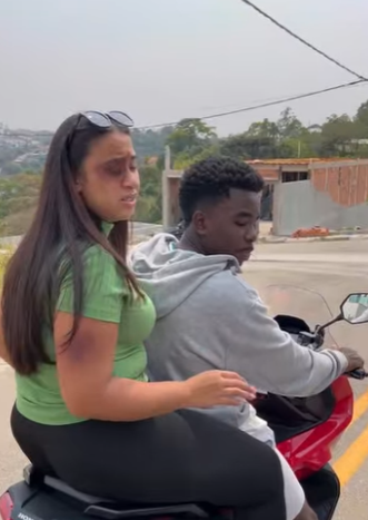 H1603015 Ela se passou por irmã para salvá la do marido part2