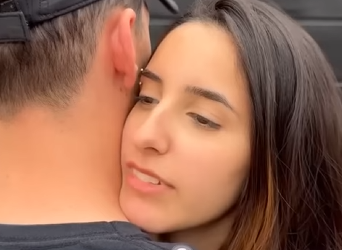 H1918003 Tinha inveja da amiga porque ela tinha namorado part2