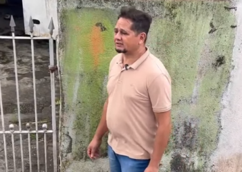 H1706015 Zombou do vizinho porque não podia pintar casa dele, que final part2