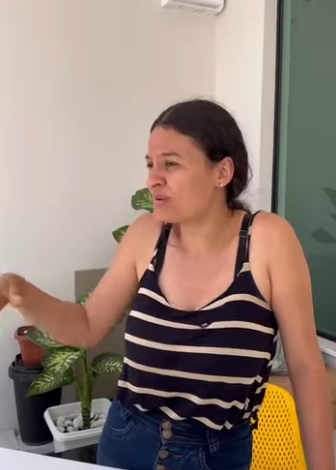 H2016003 Mulher vendia sopa até às da manhã olha que vizinha fez part2