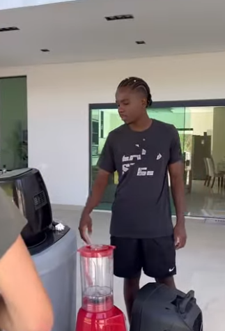 H2016002 Ele deu todas as coisas da sua esposa por esse motivo part2