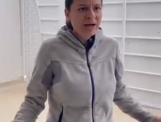 H2016007 vizinha emprestou lhe um liquidificador olha que ela fez com ele part2