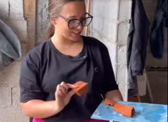 H1903021 Transformei pedras em blocos de construção isso acontece part2