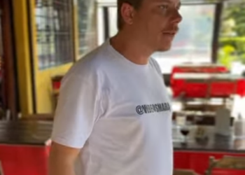 H2015009 Exigia gorjeta de seus clientes sem imaginar que aconteceria part2