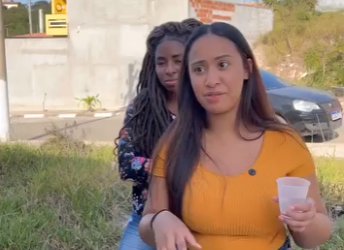 H0403003 Essa jovem ficou milionária vendendo água veja que aconteceu depois part2