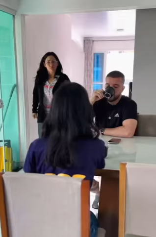 H1701011 Mãe descobre que sua filha está grávida mas não imaginava de quem part2