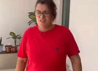 H2319002 Mãe não queria que filha tivesse namorado até que ela diga part2