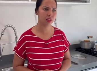 H2016020 Vai todos os dias buscar coisas na geladeira dela para cozinhar sem pedir permissão part2