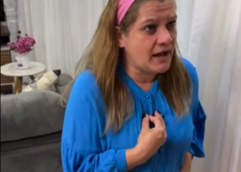 H2015017 Criança faz impossível por sua vovó desse jeito part2