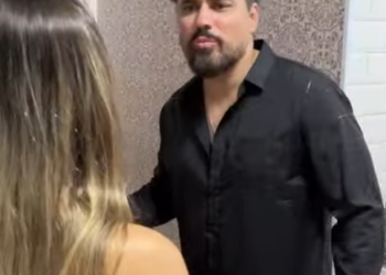 H2315001 Ela coloca sal na comida da madrasta para que seu pai volte para sua mãe part2