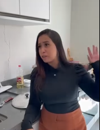 H0414005 Eles visitam sogra precisam dar algo para ela em troca part2