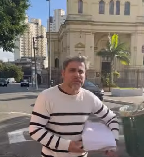 H2209009 Este homem ganhou na loteria deixou sua esposa part2