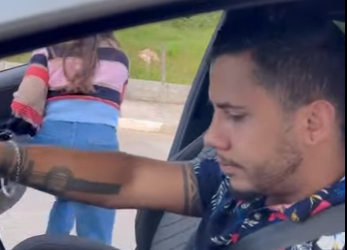 H2203016 Minha mãe minha esposa queria ir no banco da frente do carro no final isso aconteceu part2