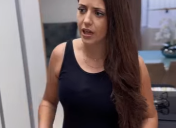 H2211013 Tem gente que muito sem noção,a gente contrata serviço pessoa chega abrindo geladeira comendo as coisas sem pedir parte 2