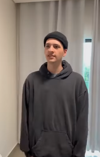 H0321001 Sua família não quis colaborar para ceia de Natal part2