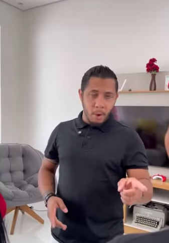 H2316013 Ele coloca esposa sogra na rua, tem um final que você vai se surpreender part2