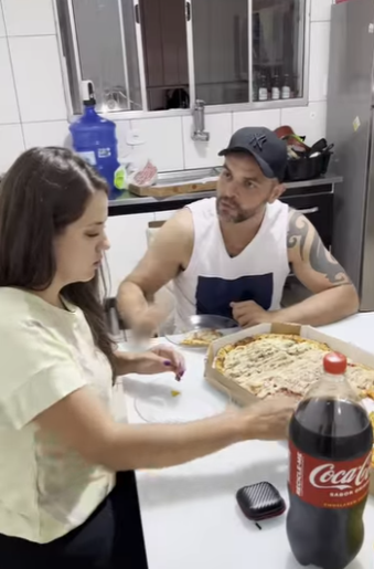 H2008001 M@rido H4milha Espos@ na frente dos irmãos, só nao esperava por isso part2